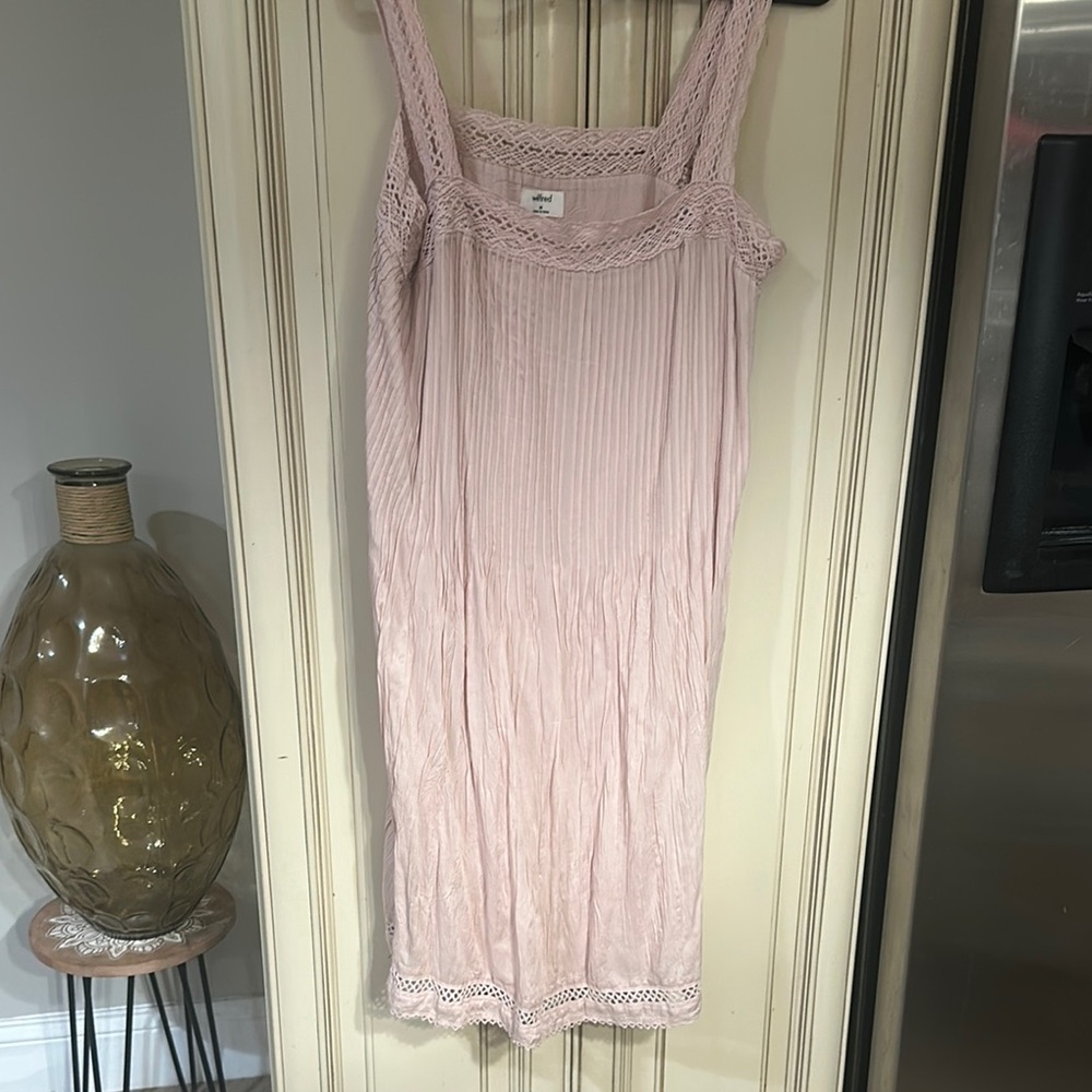 Wilfred Pink Lace-Trimmed Midi Dress